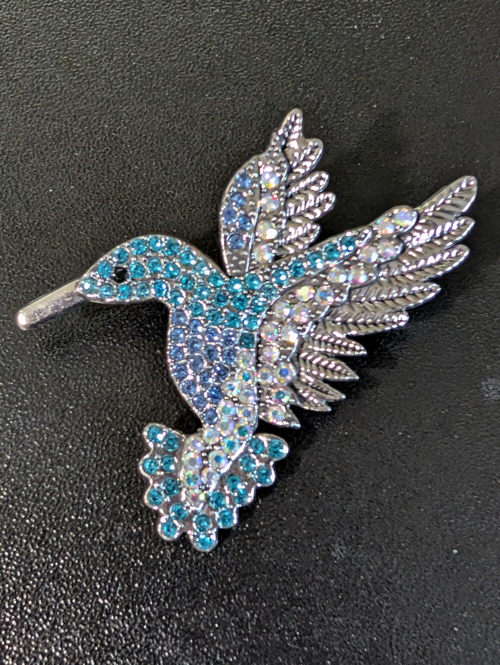 Blue Rhinestone Hummingbird Brooch Sparkly Crystal Bird Pin Silver Tone NWOT